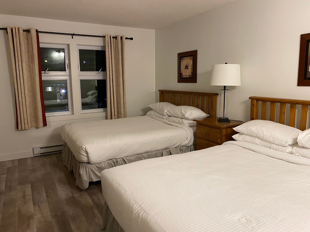 Vance Creek Hotel & Conference Centre主图