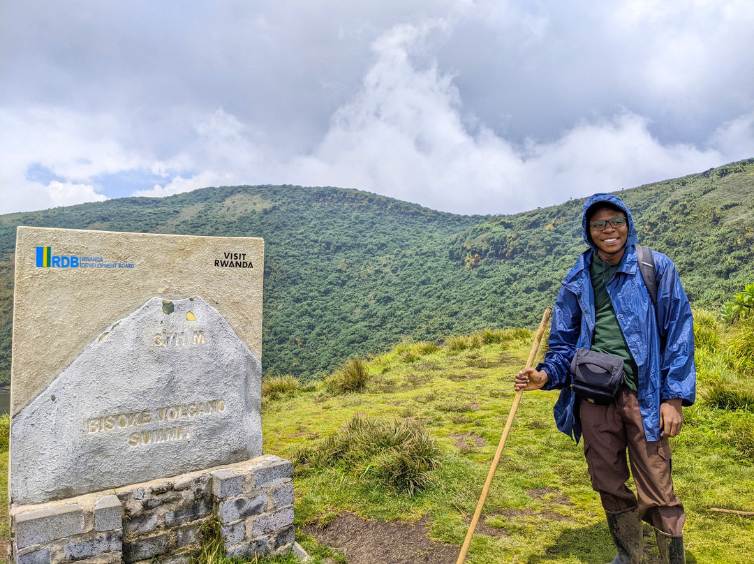 Mount Bisoke景点图片