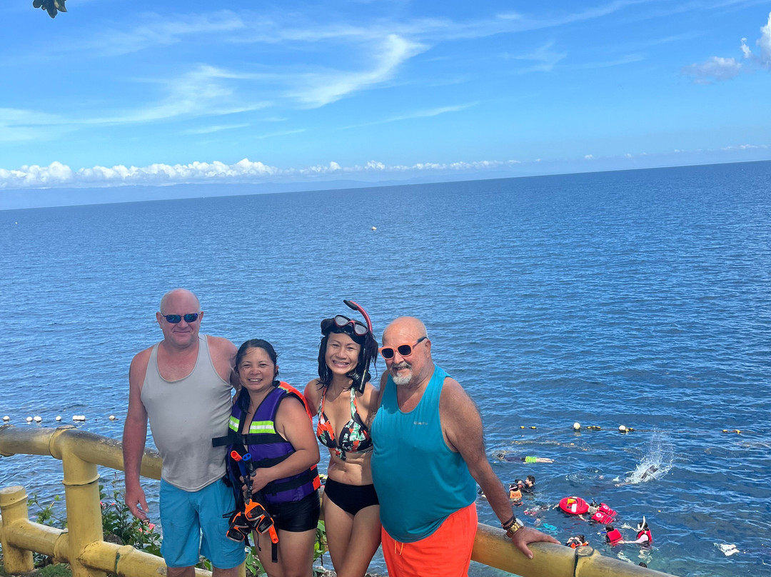 佩尼拉海滨度假胜地酒店主图