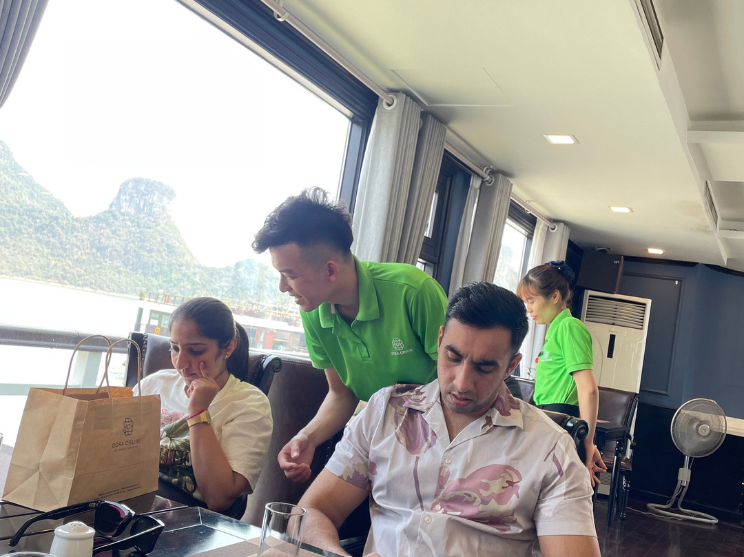 Cat Ba View-卡巴必去景点