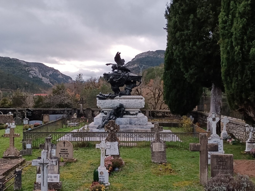 Mausoleo Gayarre-Roncal必去景点