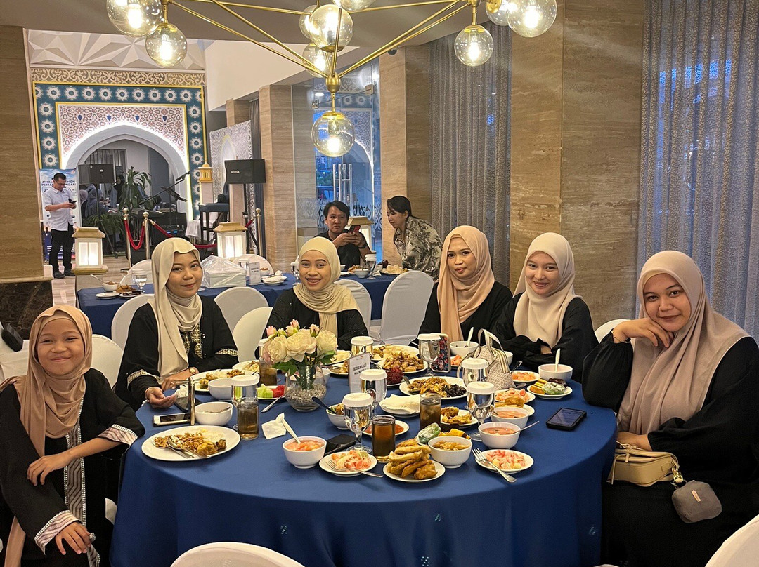 肯达里广场旅店主图