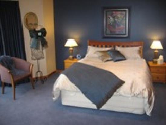 A Country Affair主图