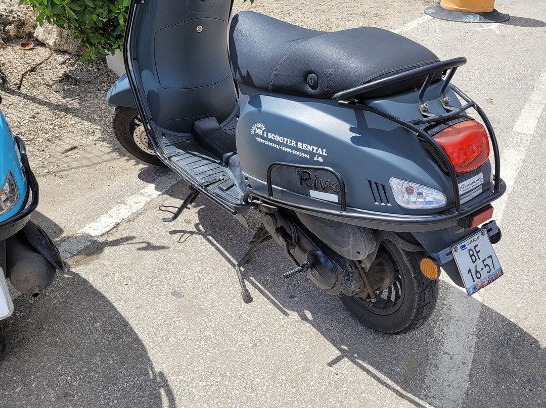 NR1 Scooter Rental-威廉斯塔德必去景点