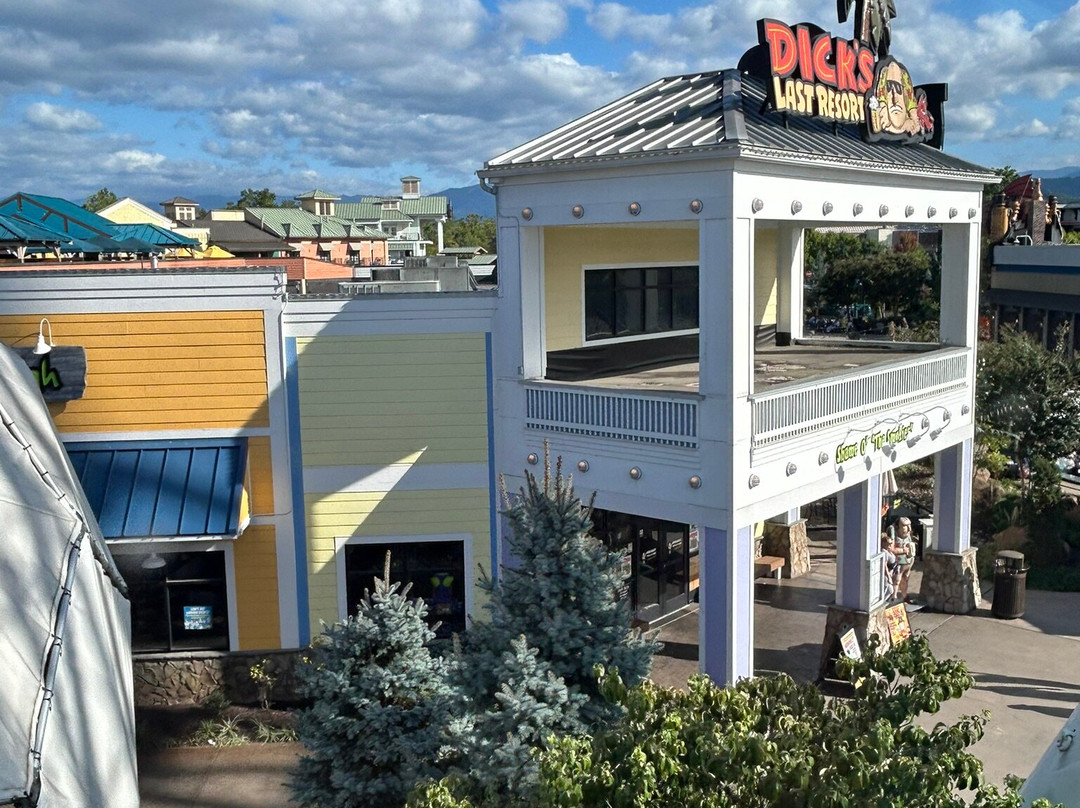 The Great Smoky Mountain Wheel-皮金福奇必去景点