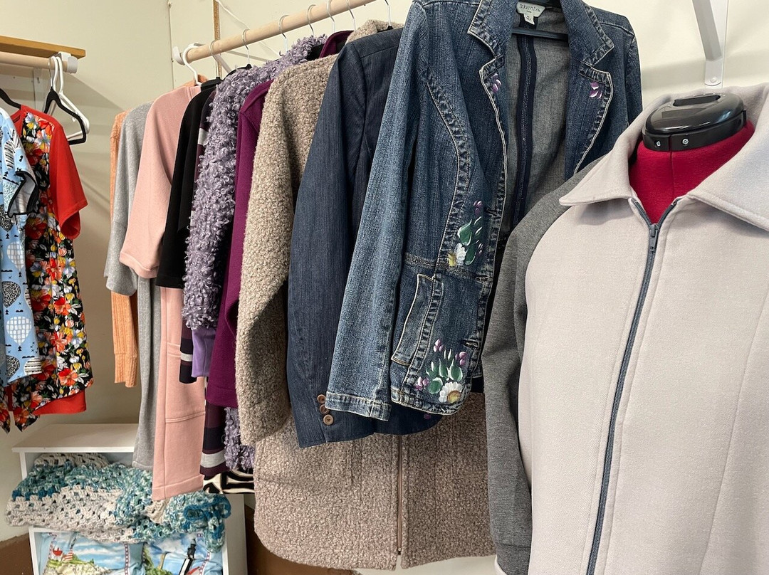 Coastal Gems Glass Blowing & Art Centre-Brigus必去景点