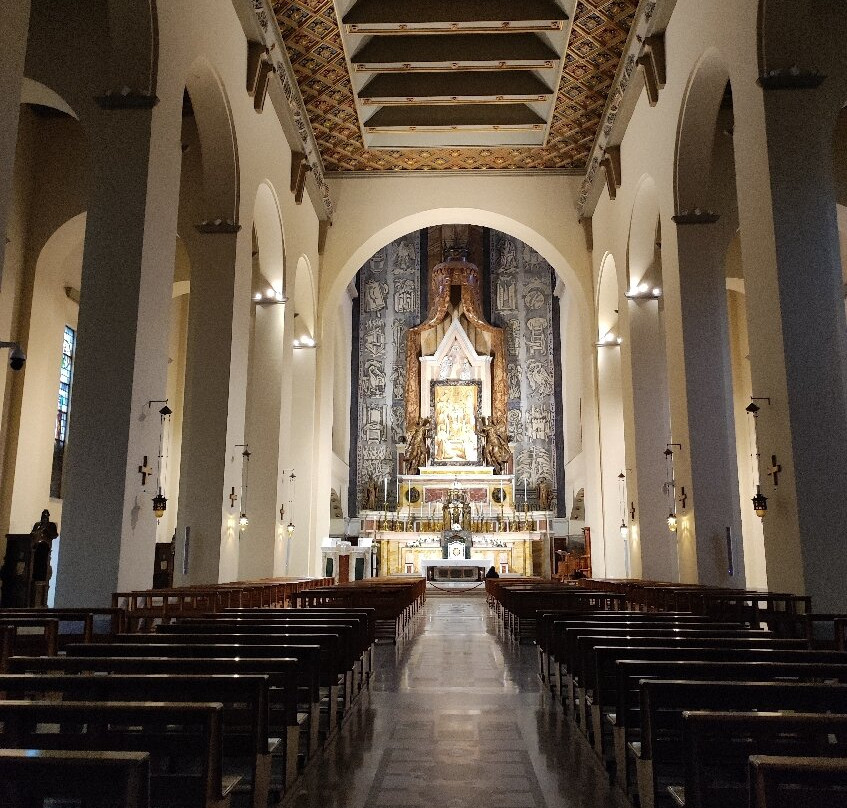 Sanctuary of Montevergine-Mercogliano必去景点