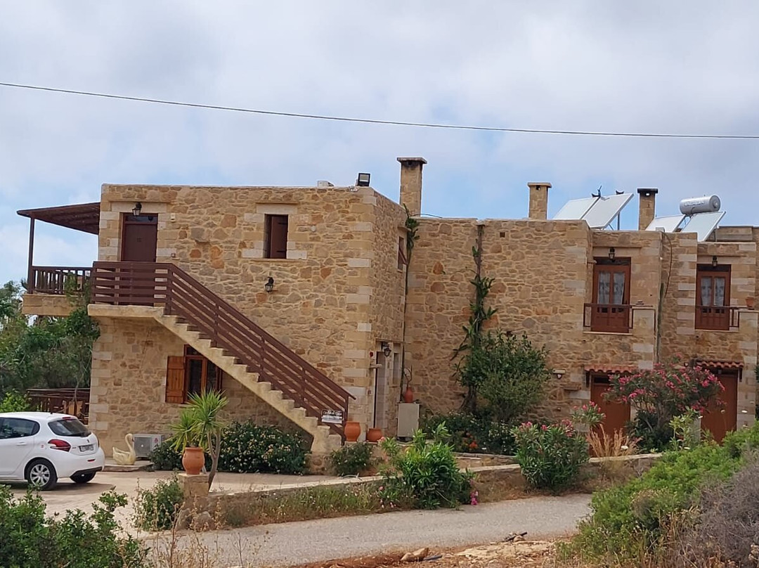 Hotel Golden Sun主图