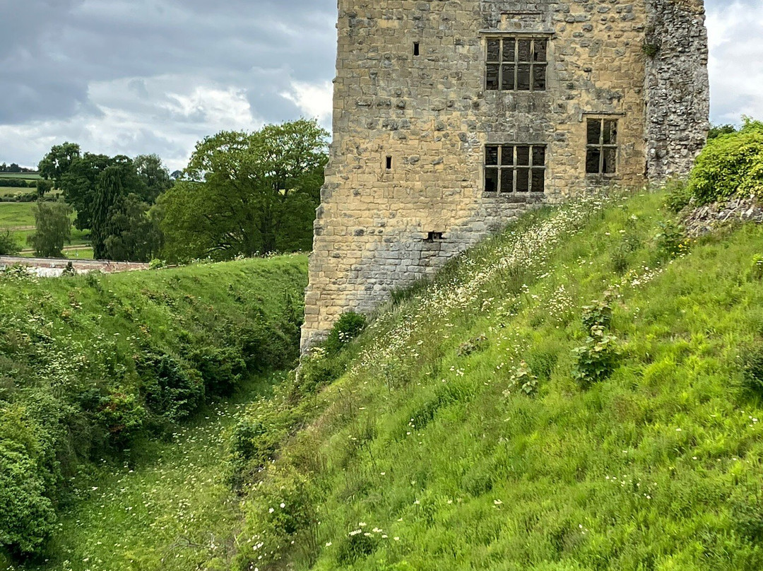 Helmsley Castle景点图片