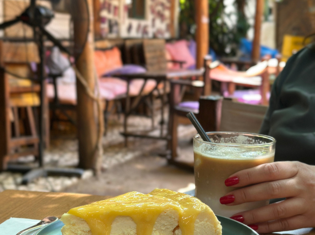 Hideaway Cafe & Bar-卡斯必去景点