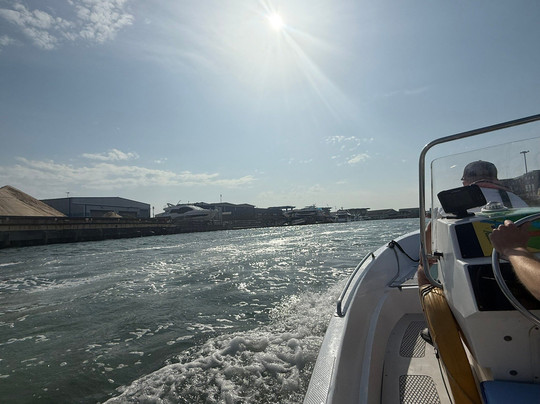Poole Boat Hire-普尔必去景点