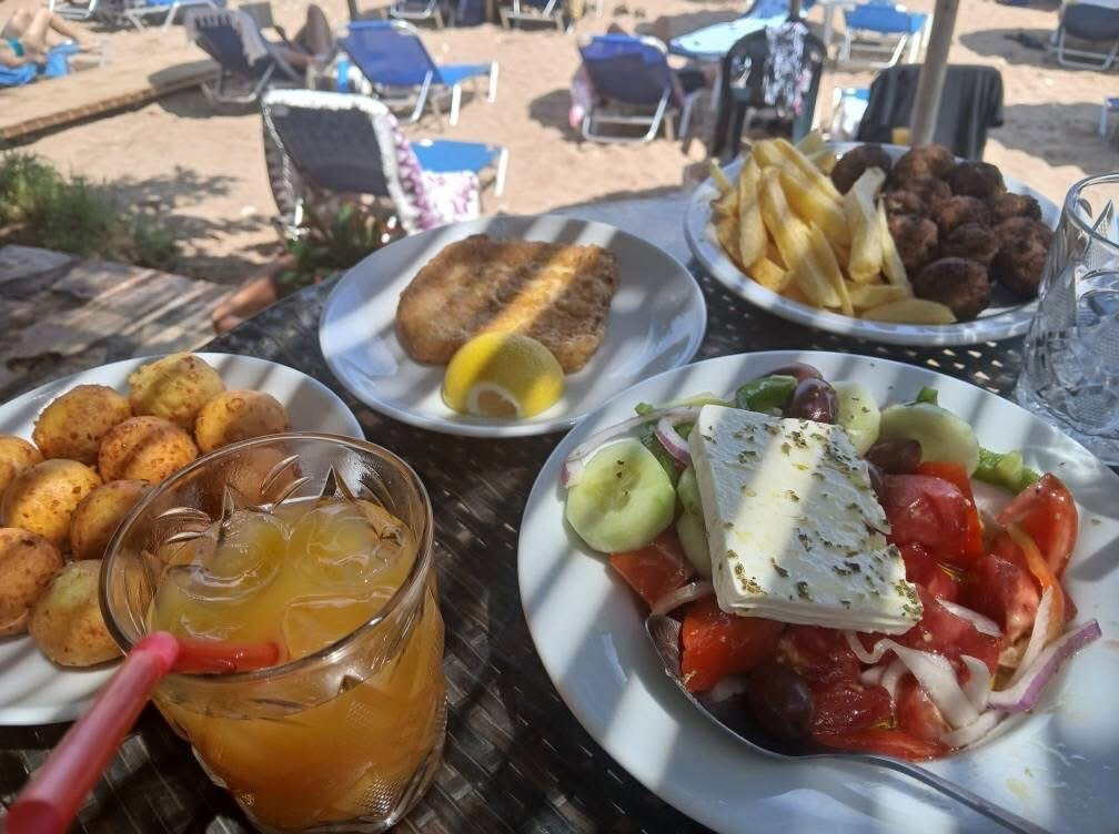 Maistrali Cafe Beach Bar