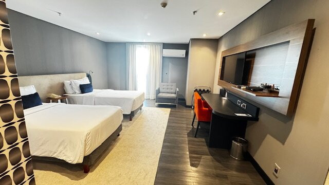 巴西利亚埃舒美爵酒店主图