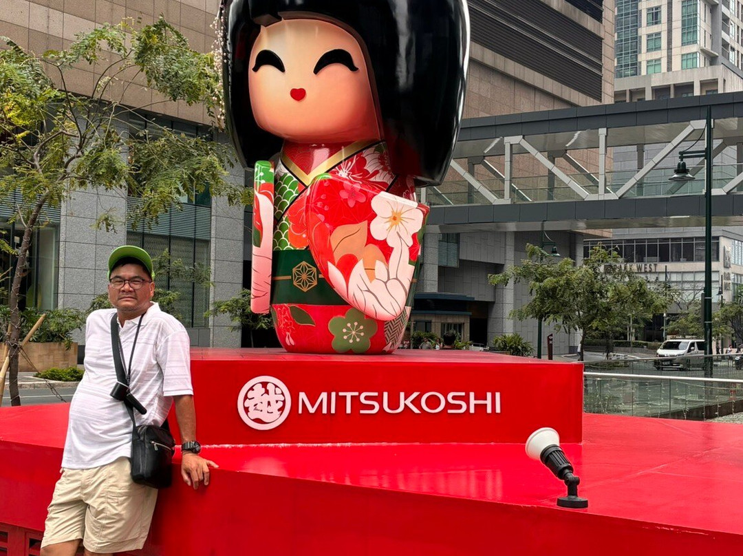 Uptown Place Mall-塔吉格必去景点