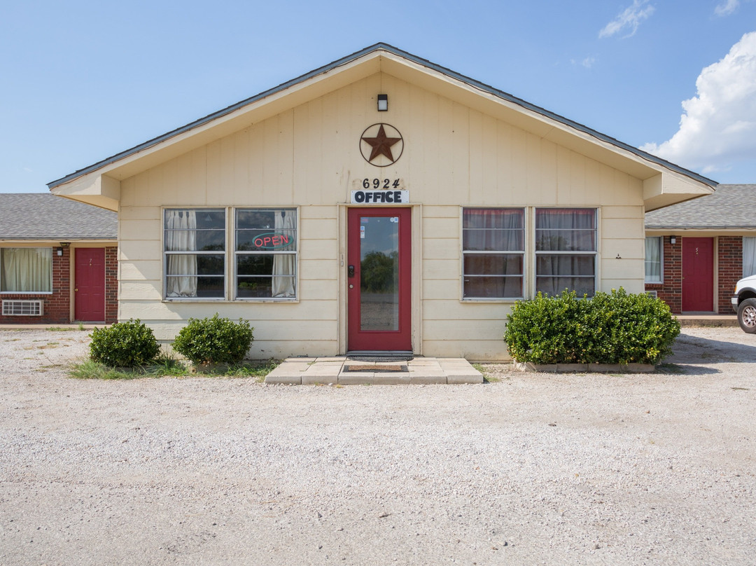 OYO Hotel Breckenridge Tx Hubbard Creek Lake