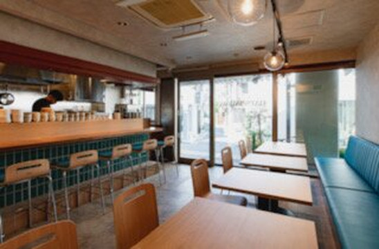 Hatsumimi 学芸大学 | Gyoza & Wine