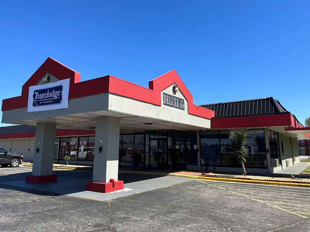 Travelodge by Wyndham Lumberton