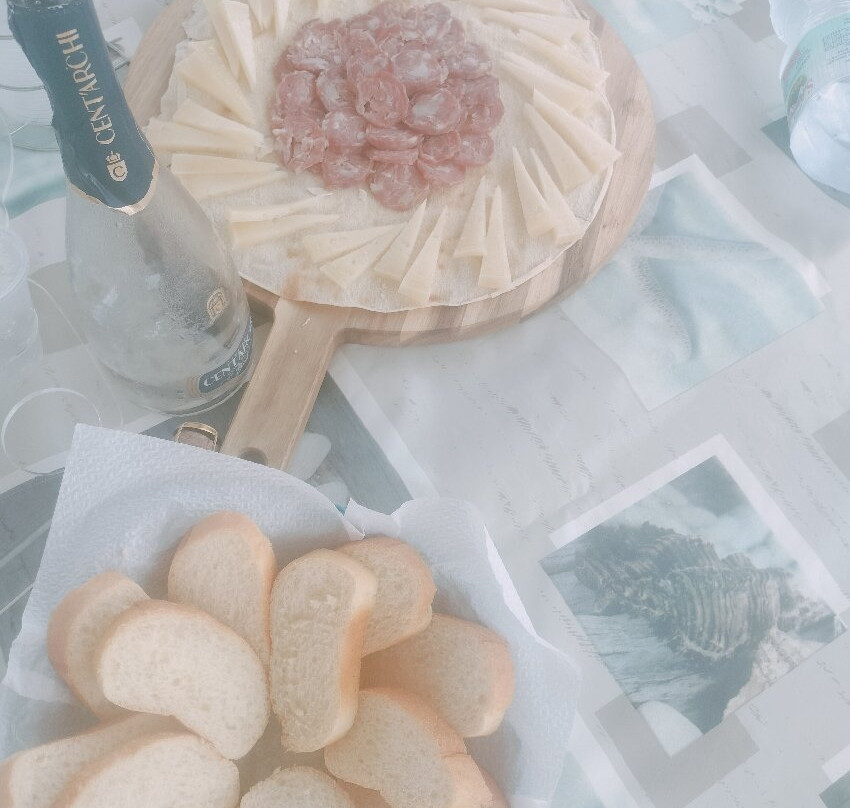 Fil Rouge Sail-拉马达莱娜必去景点