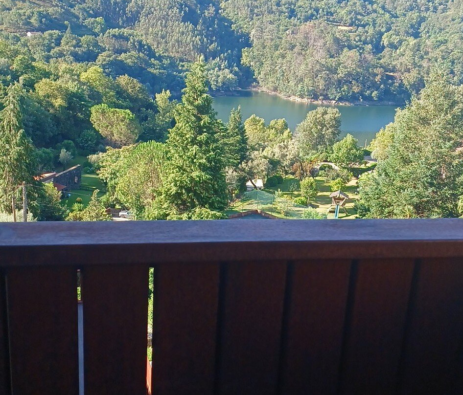 Agrinho Suites & Spa Geres Hotel主图