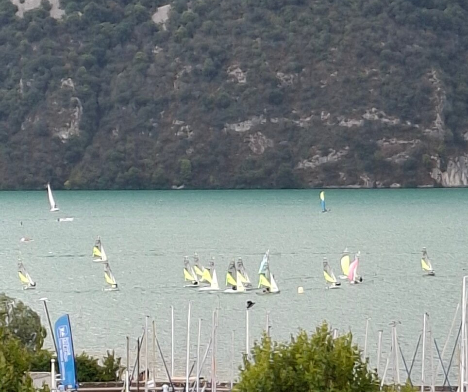 Hotel Adelphia Spa-艾克斯莱班必去景点