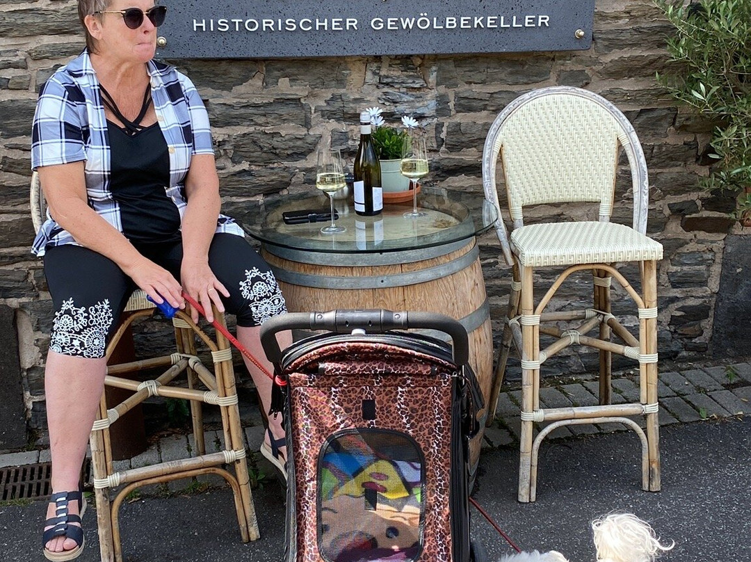 Winery Walter J. Oster-Ediger-Eller必去景点