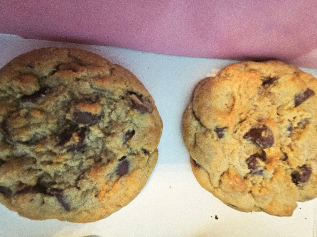 Crumbl Cookies Aventura, Fl