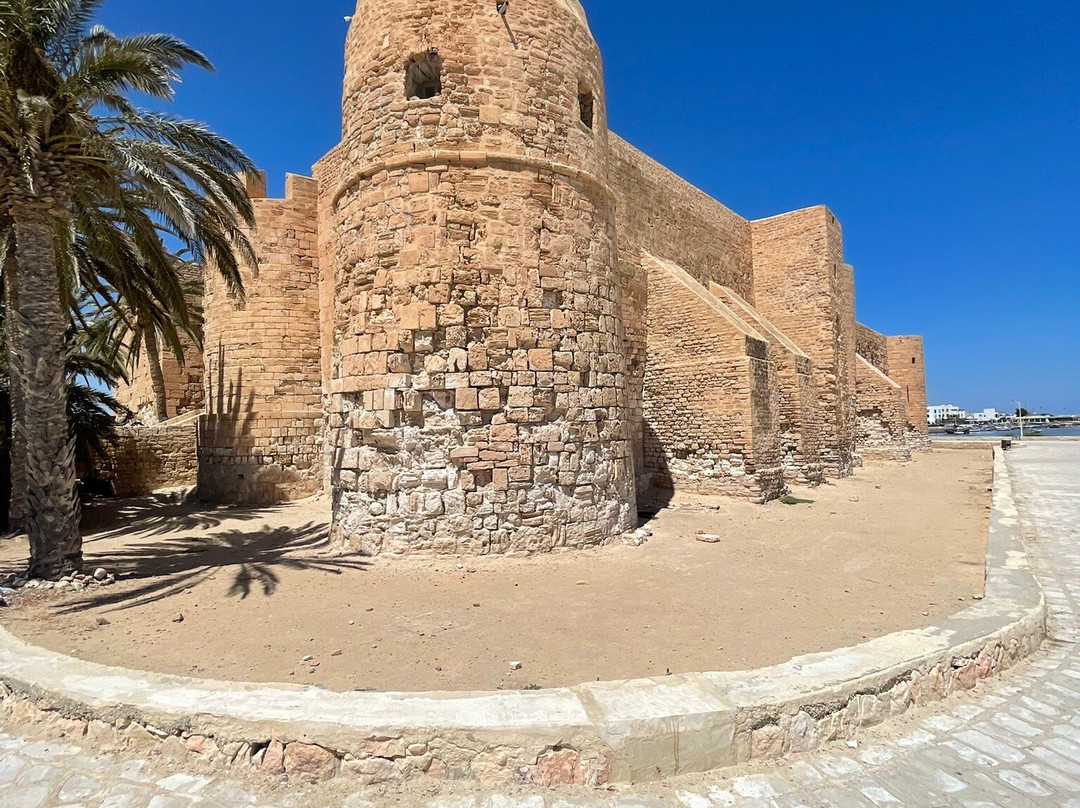 Fort Ghazi Mustapha-Houmt Souk必去景点