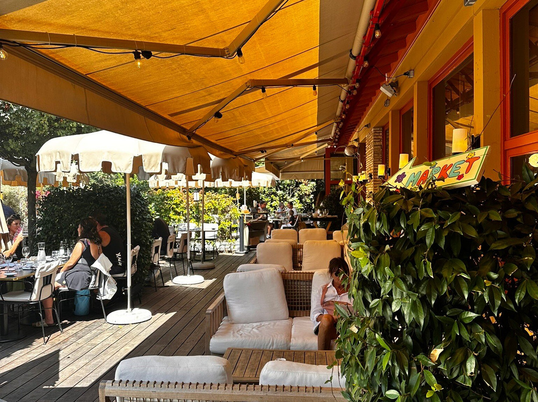 Hôtel La Guitoune主图