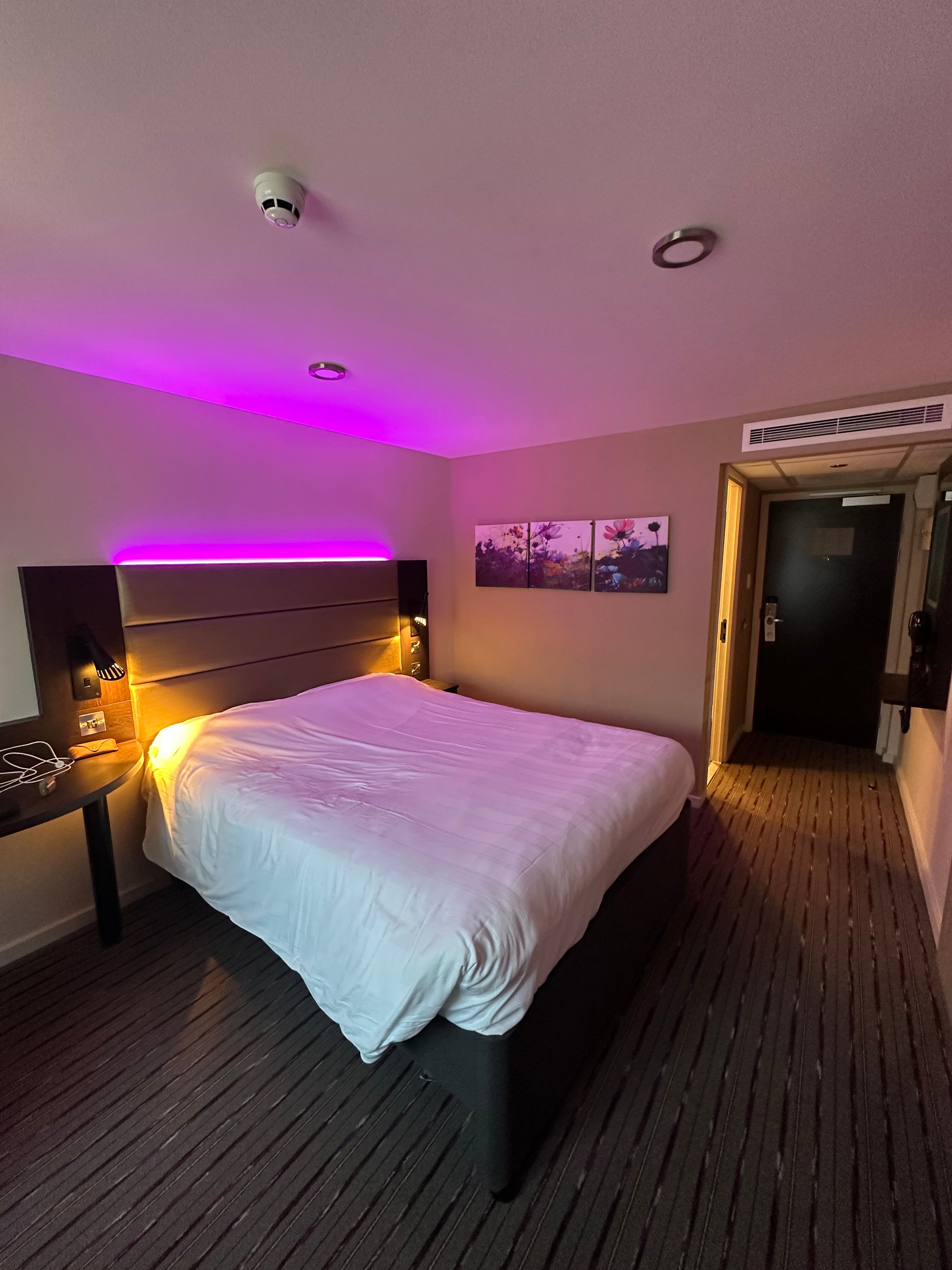 Premier Inn London Uxbridge Town Centre hotel-官方