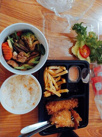 是隆塞琳酒店主图