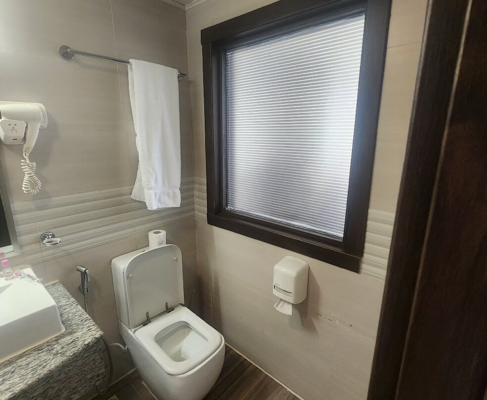 Golden Tulip Dar City Center主图