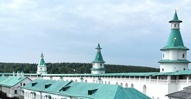 Fortress Walls of the New Jerusalem Monastery-Istra必去景点