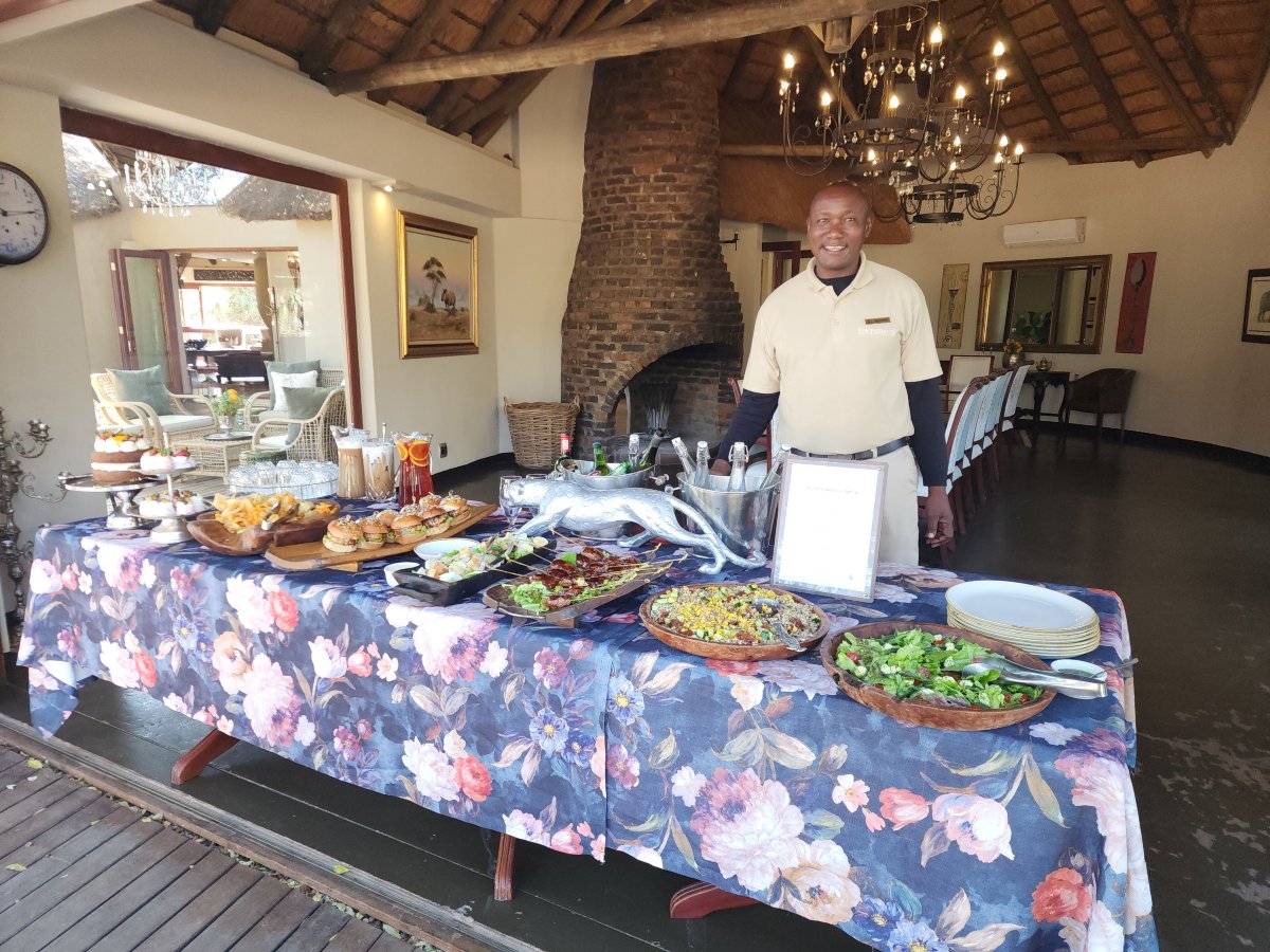 丁斯瓦洛野生动物园-餐饮