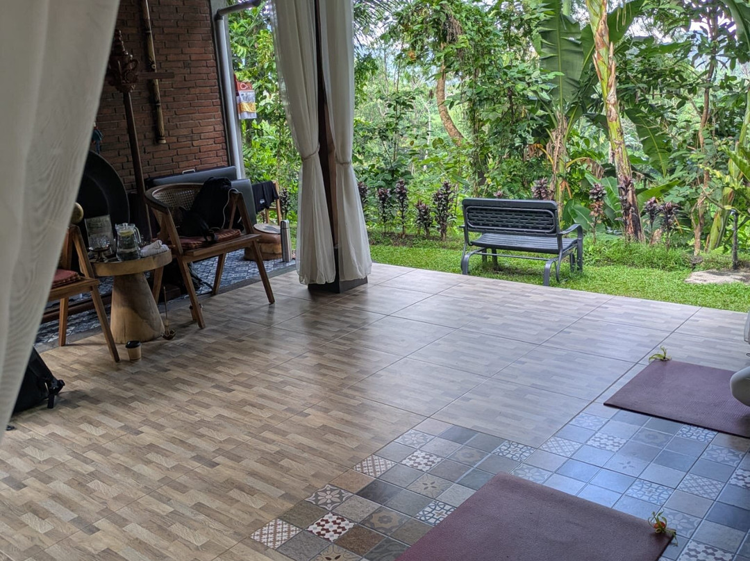 Sidemen Yoga Center-席德门必去景点