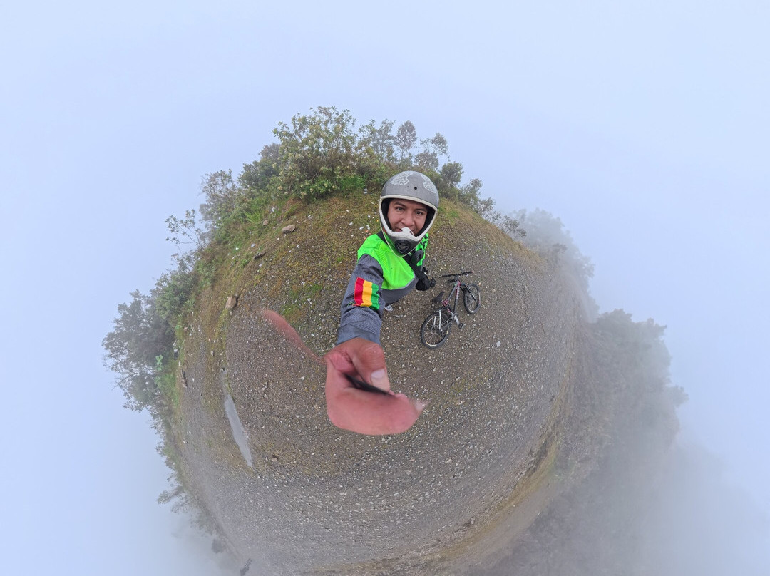 Death Road - Maniatic Adventure-拉巴斯必去景点