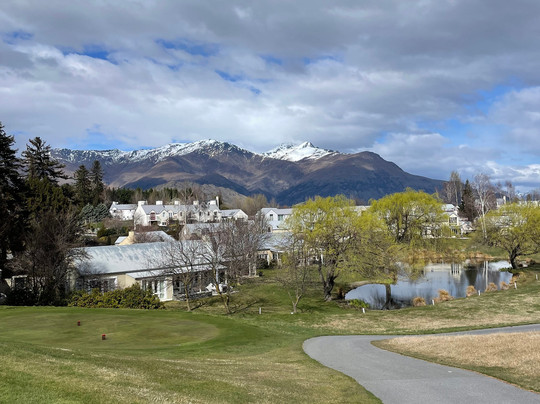 米尔布鲁克度假村主图