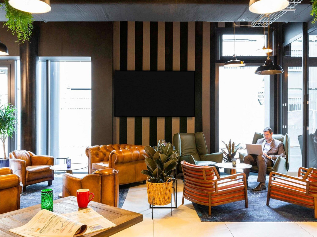 宜必思尚品皮托-巴黎拉德芳斯酒店（2019 年 7 月开业）