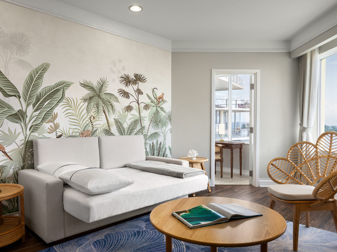 拿骚不列颠酒店主图