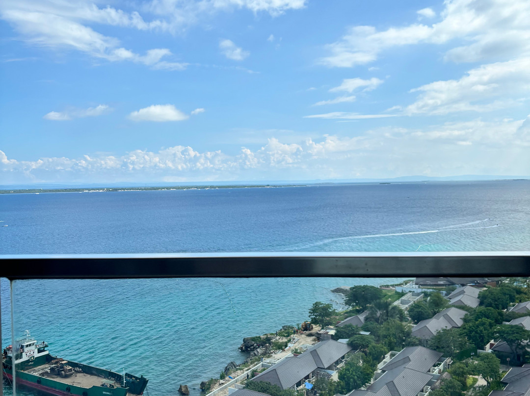 The Reef Island Resort主图