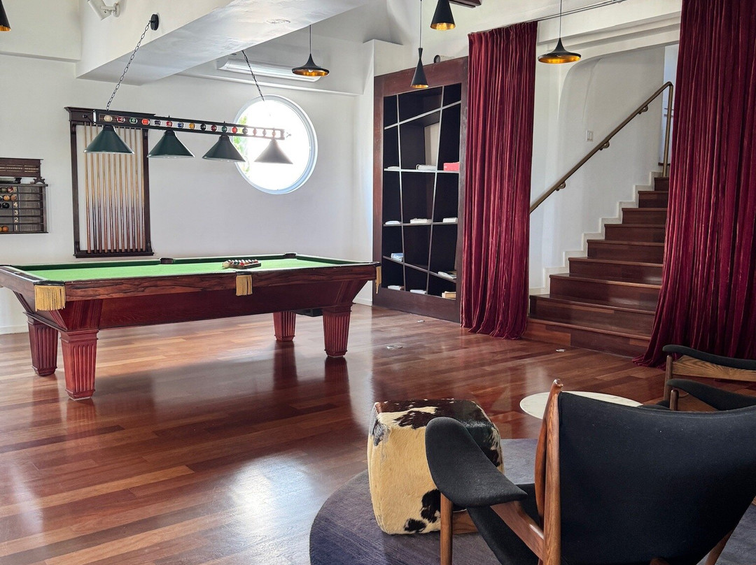 Trident Castle主图