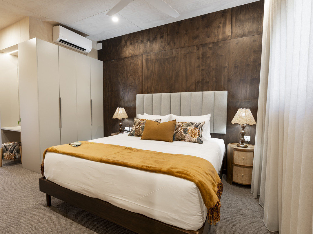 阿什莫尔棕榈度假村主图