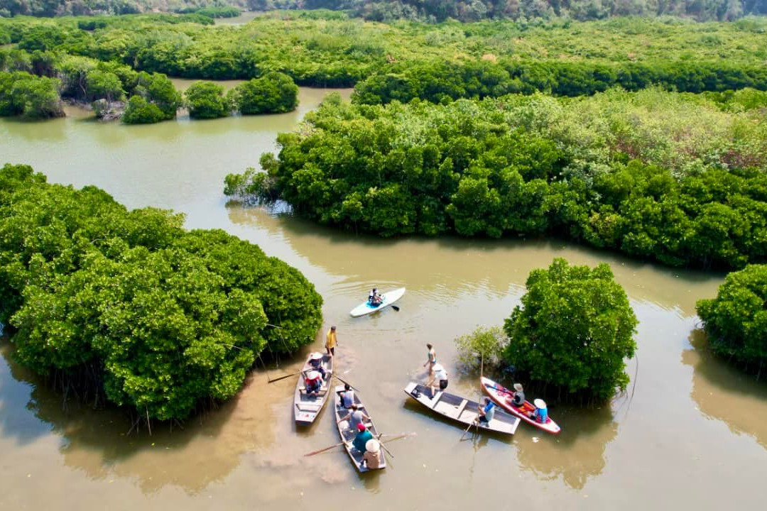 Blue Swimmer Outdoors-下龙湾必去景点