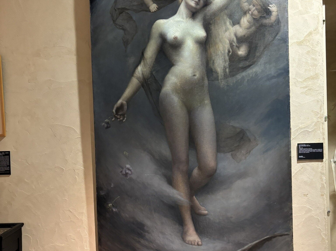 Musée Labenche-布里夫拉盖亚尔德必去景点