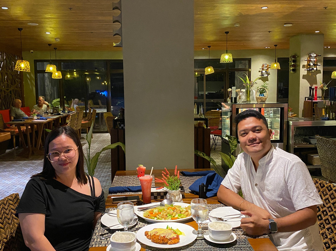 Habi Cafe Bar & Restaurant