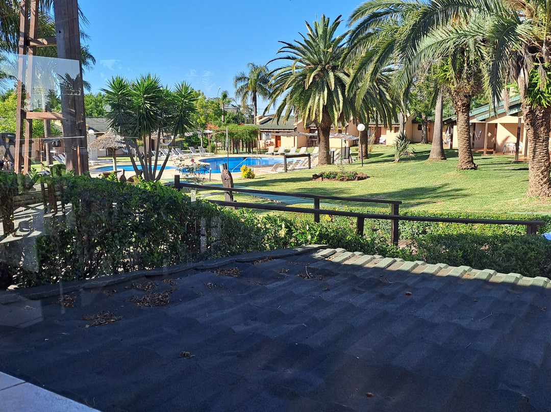 阿拉佩绿洲温泉酒店主图