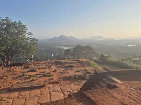 Lanka Budget Tours-康提必去景点