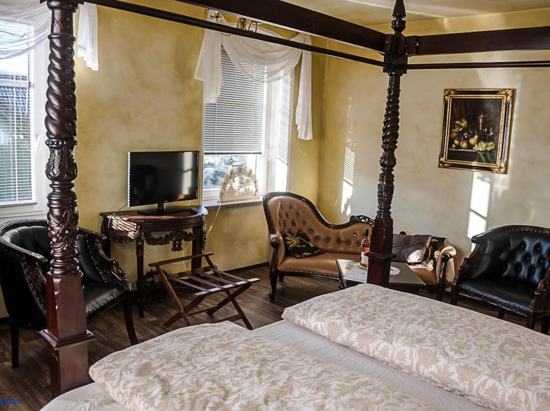 Marchenpension Rotkappchen und der Wolf主图