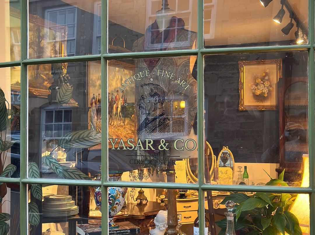 Yasar & Co. Antiques-赛伦塞斯特必去景点