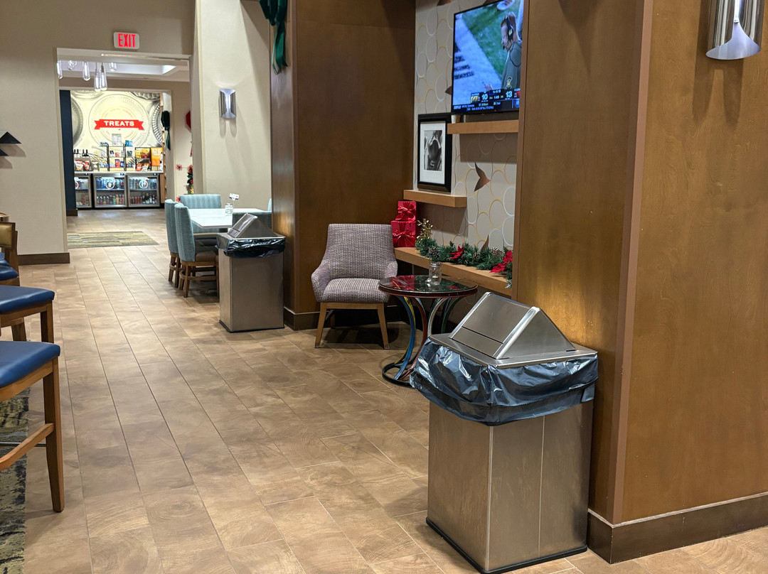 Hampton Inn & Suites Johns Creek主图