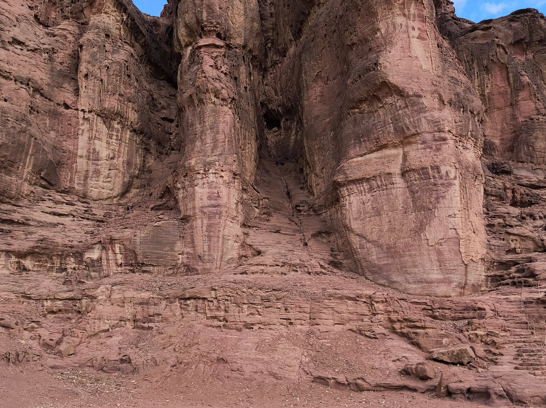 Tiyoolim & Etgarim-Bat Yam必去景点